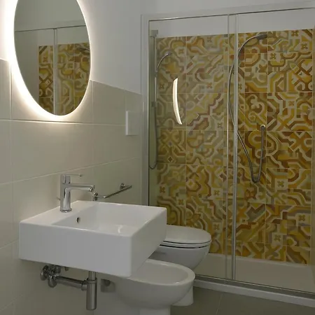 Sant Antioco Yellow Apartment With 2 Way Air Con
