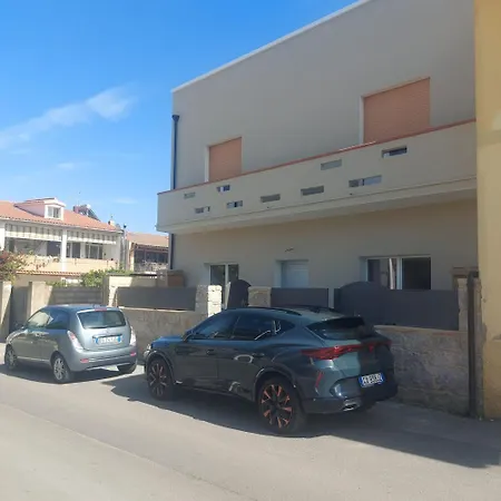 Sant Antioco Yellow Apartment With 2 Way Air Con *