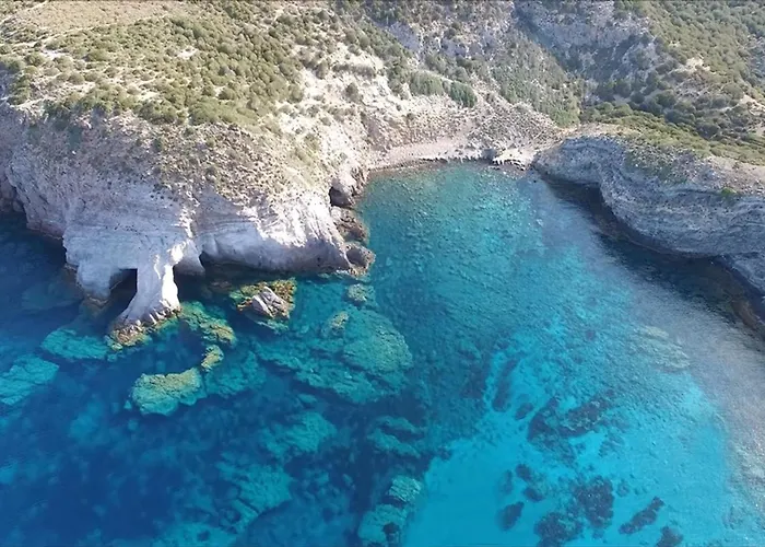 Gasthof Private Yellow Apartment At Palma De Sols No Shared Living Spaces SantʼAntìoco