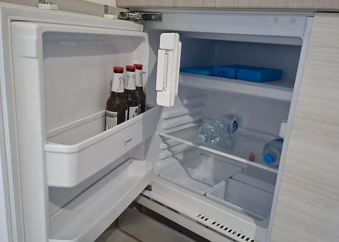 Private Yellow Apartment At Palma De Sols No Shared Living Spaces SantʼAntìoco